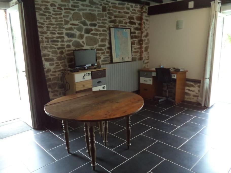Gites Des Marais Du Lozon - Maison A La Campagne Remilly-les-Marais Exteriör bild
